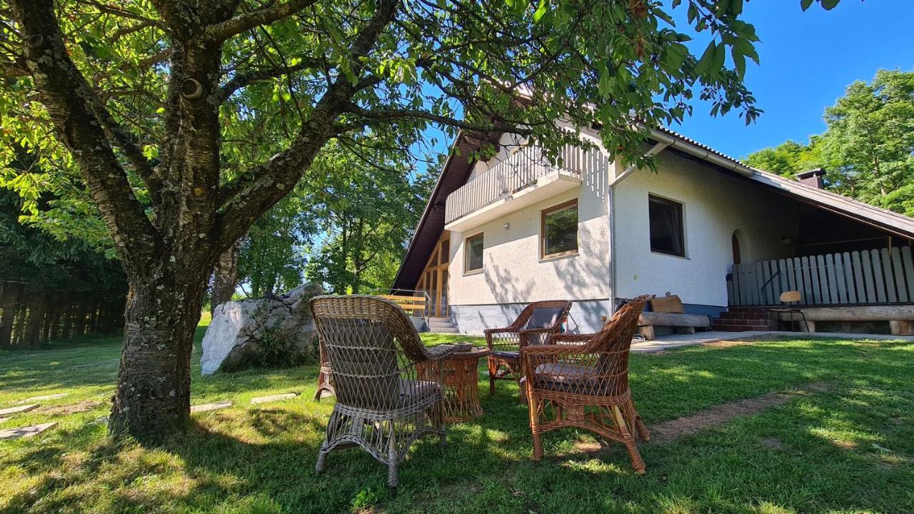 Sinac Forestside House Gacka With Relax Area מראה חיצוני תמונה