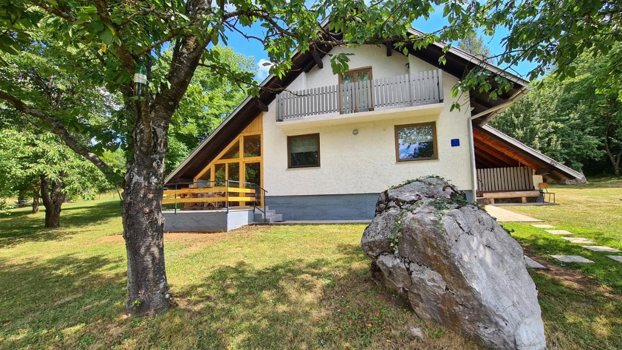 Sinac Forestside House Gacka With Relax Area מראה חיצוני תמונה